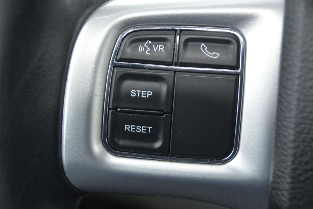 2016 Dodge Grand Caravan GRAND CARAVAN SE Photo