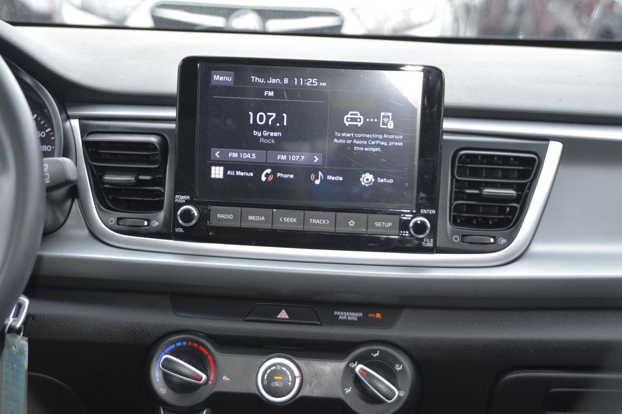 2022 Kia Rio 5-door LX+ IVT Photo