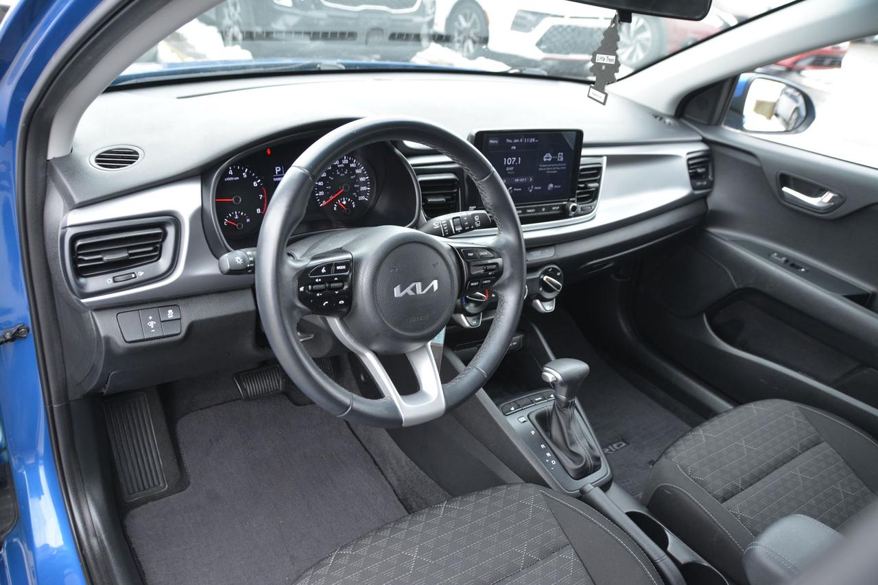 2022 Kia Rio 5-door LX+ IVT Photo