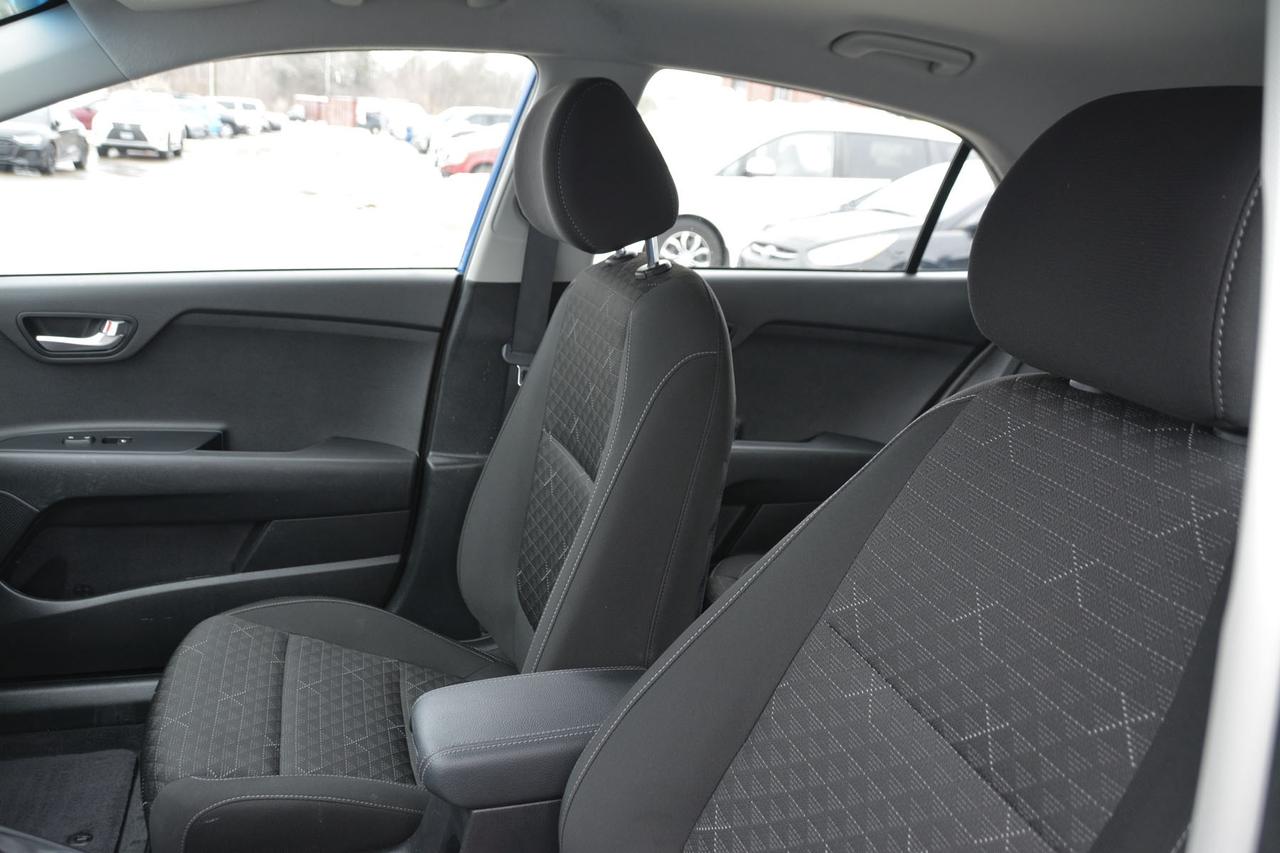 2022 Kia Rio 5-door LX+ IVT Photo