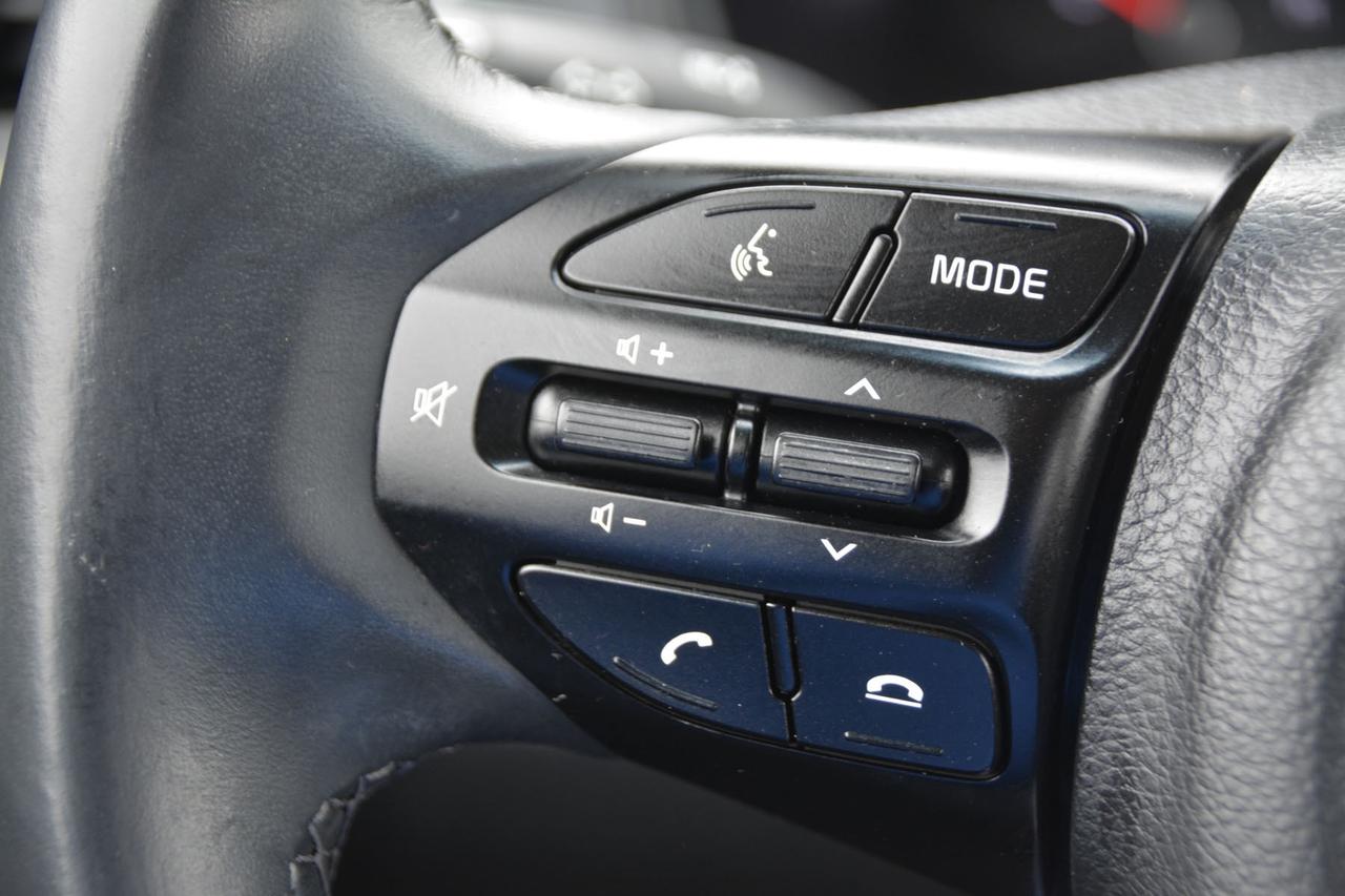 2022 Kia Rio 5-door LX+ IVT Photo