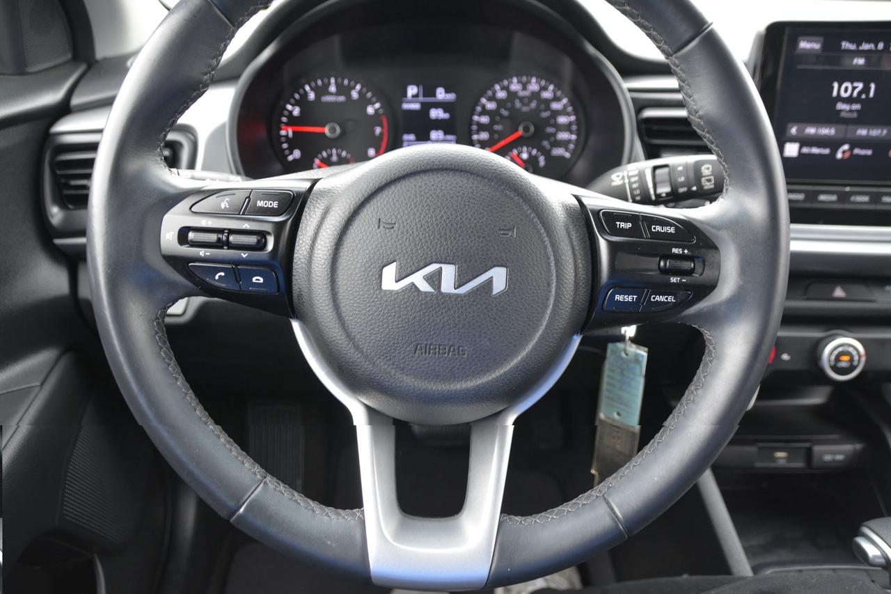 2022 Kia Rio 5-door LX+ IVT Photo