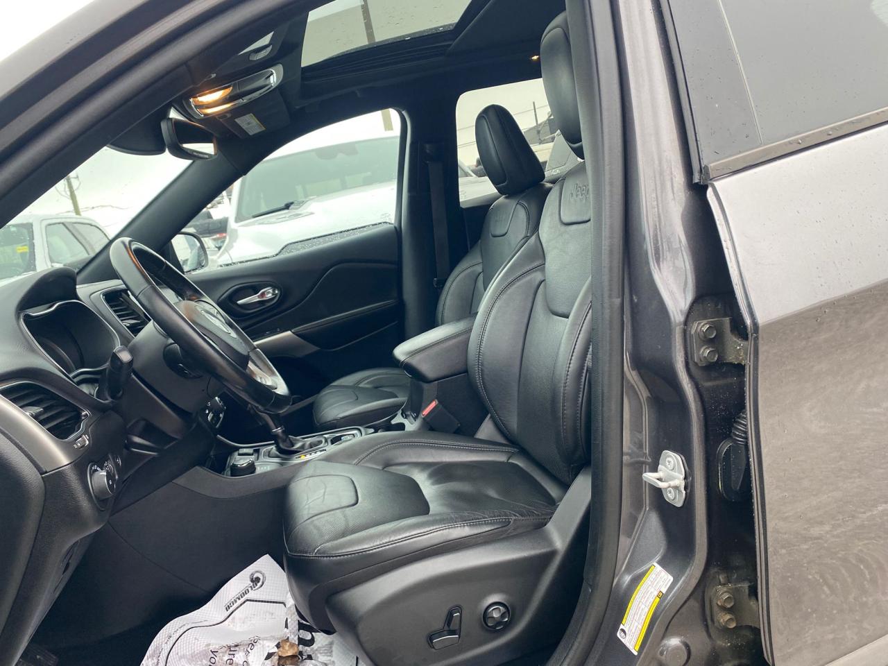 2020 Jeep Cherokee High Altitude 4x4 ~Nav ~Camera ~Leather ~Pano Roof Photo