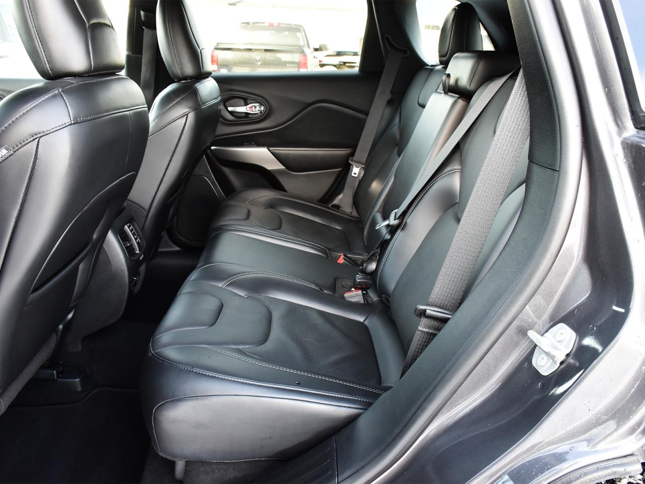 2020 Jeep Cherokee High Altitude 4x4 ~Nav ~Camera ~Leather ~Pano Roof Photo