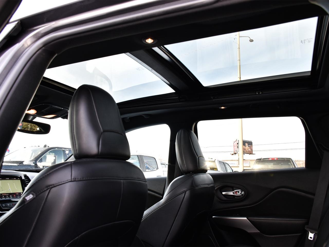 2020 Jeep Cherokee High Altitude 4x4 ~Nav ~Camera ~Leather ~Pano Roof Photo