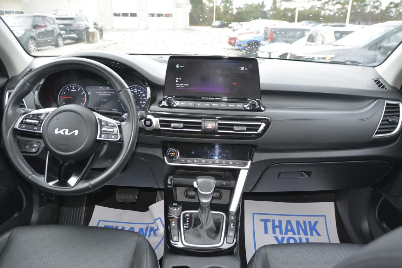 2022 Kia Seltos SELTOS EX Photo3