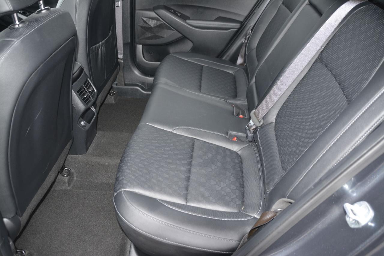 2022 Kia Seltos SELTOS EX Photo