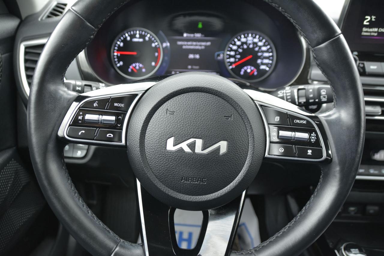 2022 Kia Seltos SELTOS EX Photo