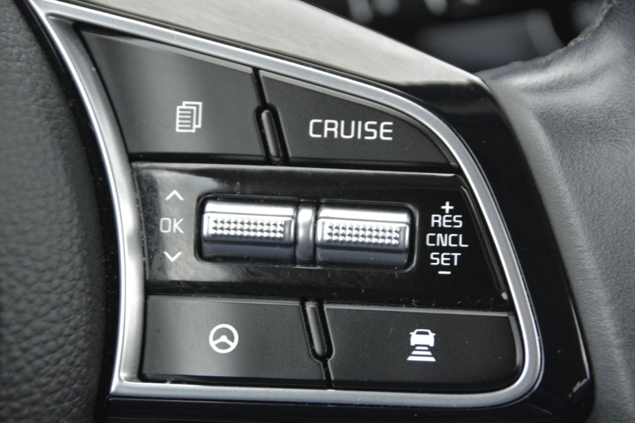 2022 Kia Seltos SELTOS EX Photo