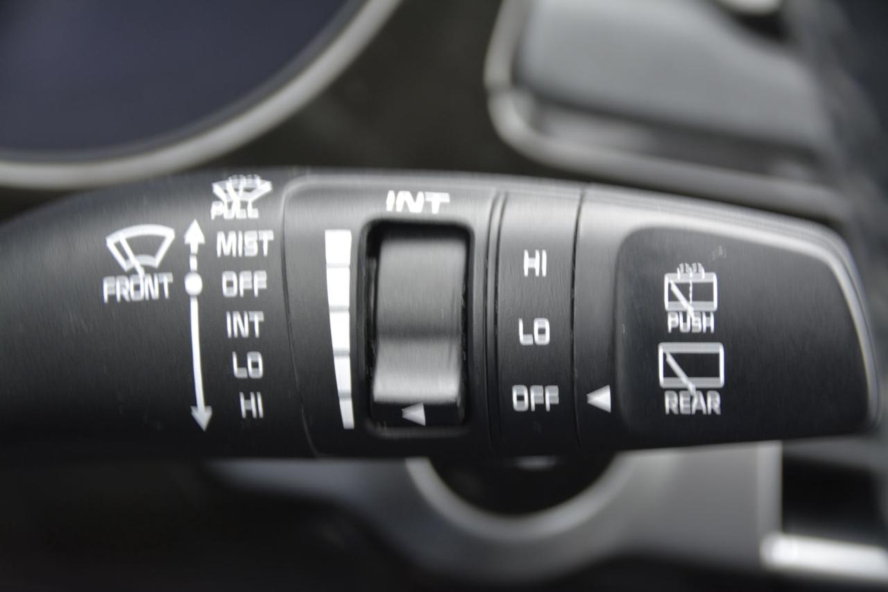 2022 Kia Seltos SELTOS EX Photo