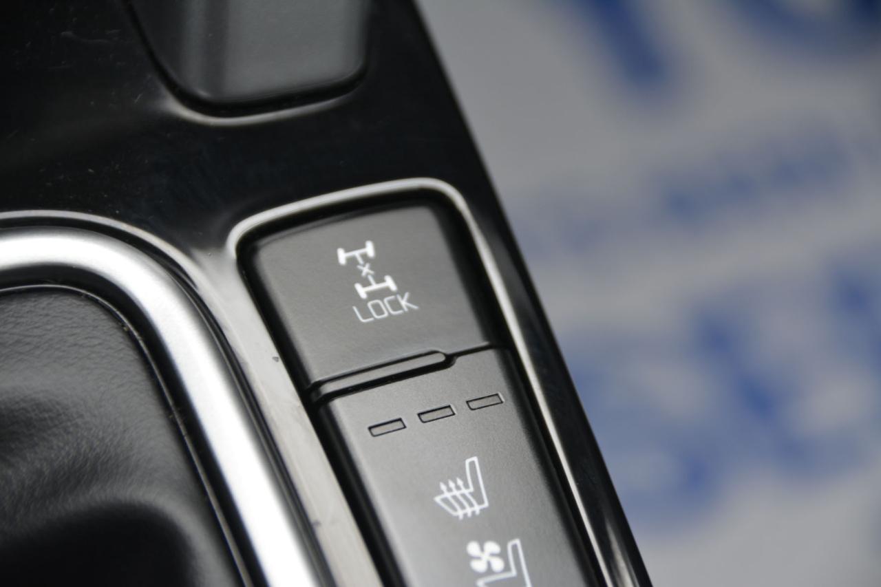 2022 Kia Seltos SELTOS EX Photo