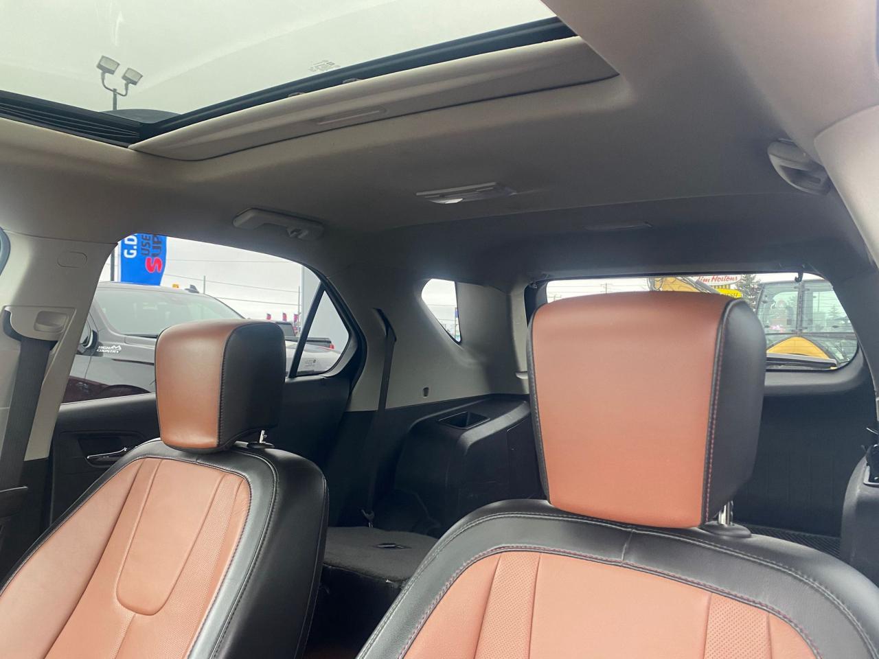 2017 Chevrolet Equinox Premier AWD ~Nav ~Heated Leather ~Sunroof ~Camera Photo