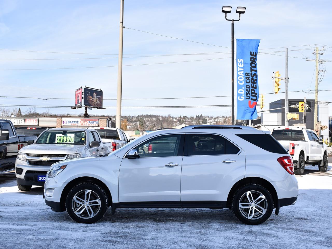 2017 Chevrolet Equinox Premier AWD ~Nav ~Heated Leather ~Sunroof ~Camera Photo3
