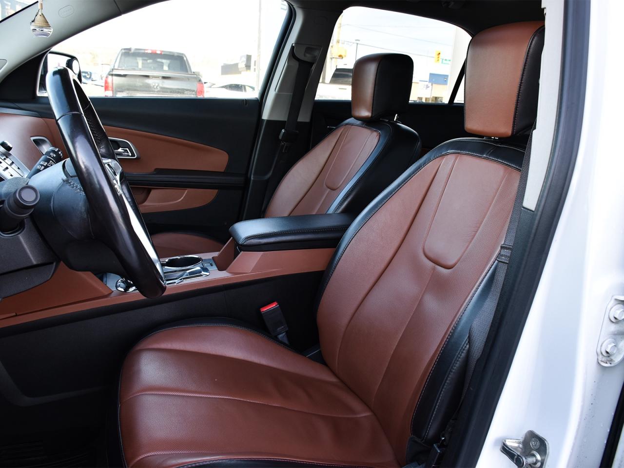 2017 Chevrolet Equinox Premier AWD ~Nav ~Heated Leather ~Sunroof ~Camera Photo