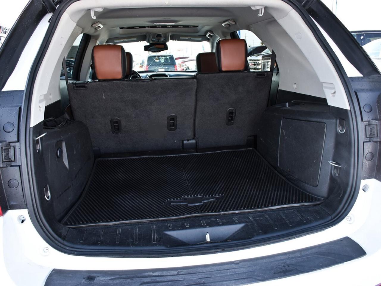 2017 Chevrolet Equinox Premier AWD ~Nav ~Heated Leather ~Sunroof ~Camera Photo