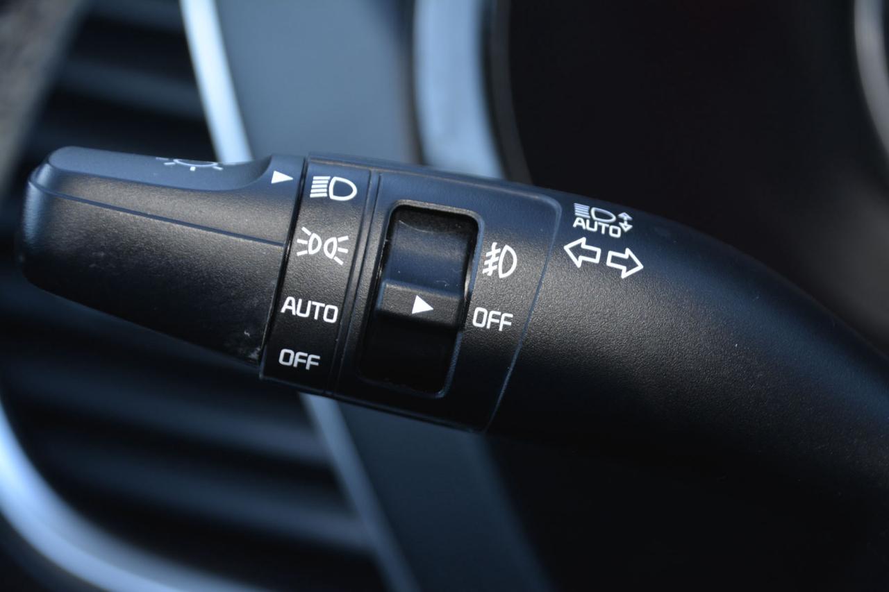 2022 Kia Seltos SELTOS EX Photo