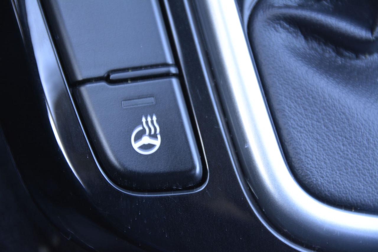 2022 Kia Seltos SELTOS EX Photo