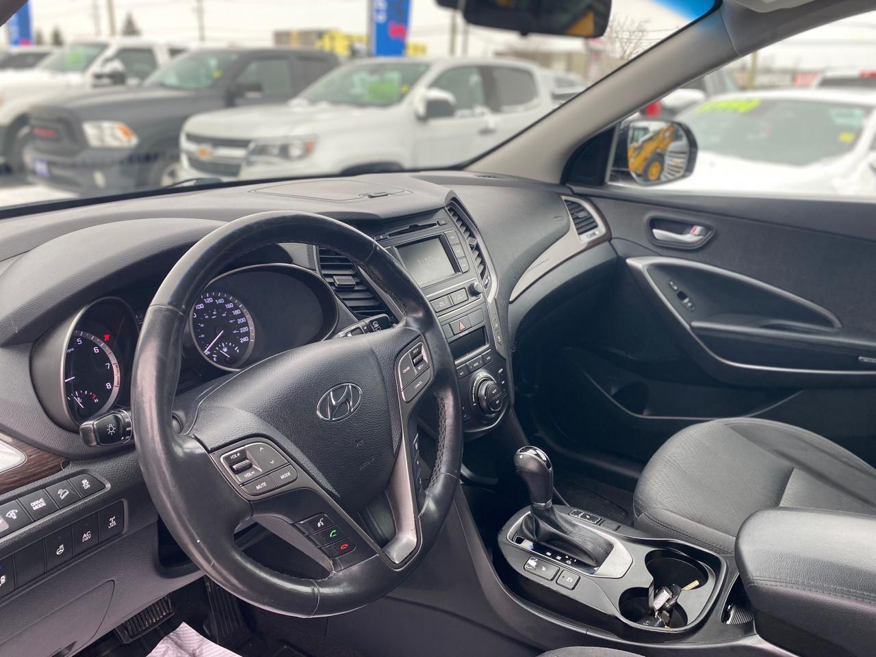 2017 Hyundai Santa Fe XL Premium AWD ~7-Passenger ~V6 ~Heated Seats ~Camera Photo