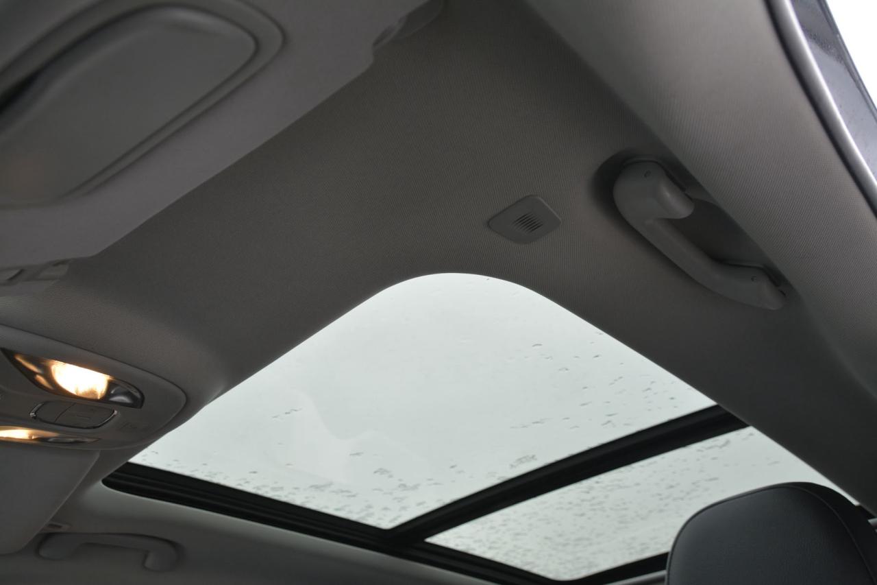 2019 Jeep Compass COMPASS LIMITED Photo