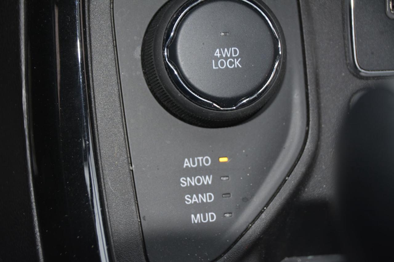 2019 Jeep Compass COMPASS LIMITED Photo