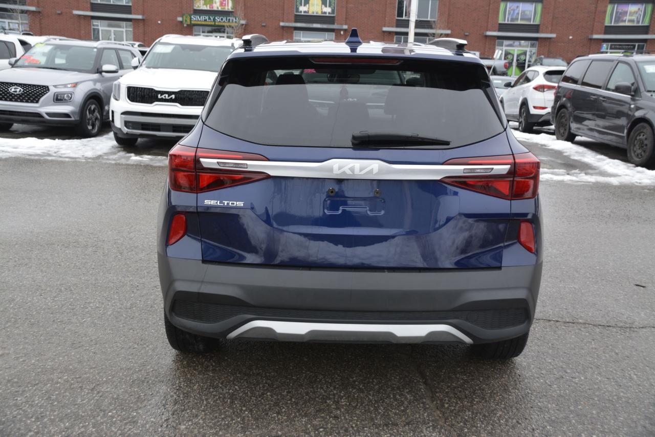 2023 Kia Seltos SELTOS LX Photo