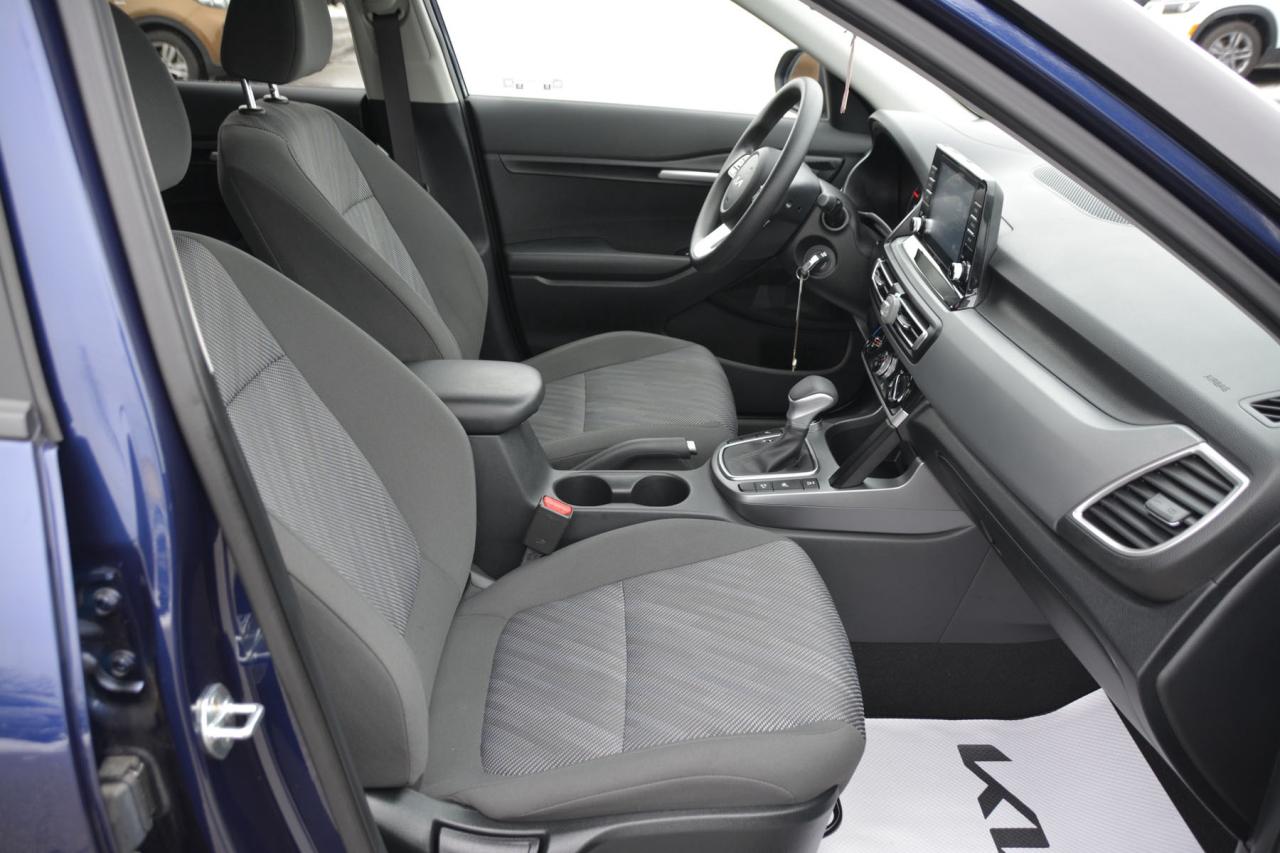 2023 Kia Seltos SELTOS LX Photo