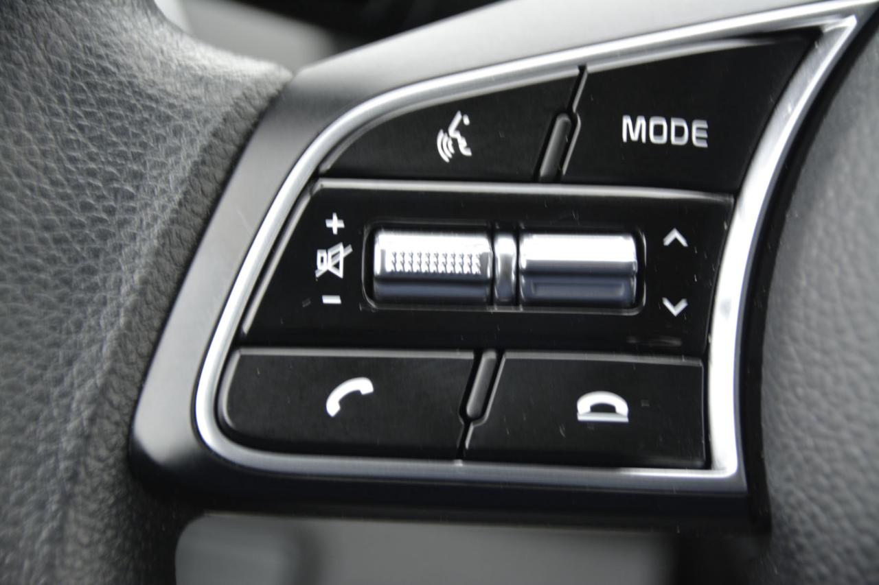 2023 Kia Seltos SELTOS LX Photo