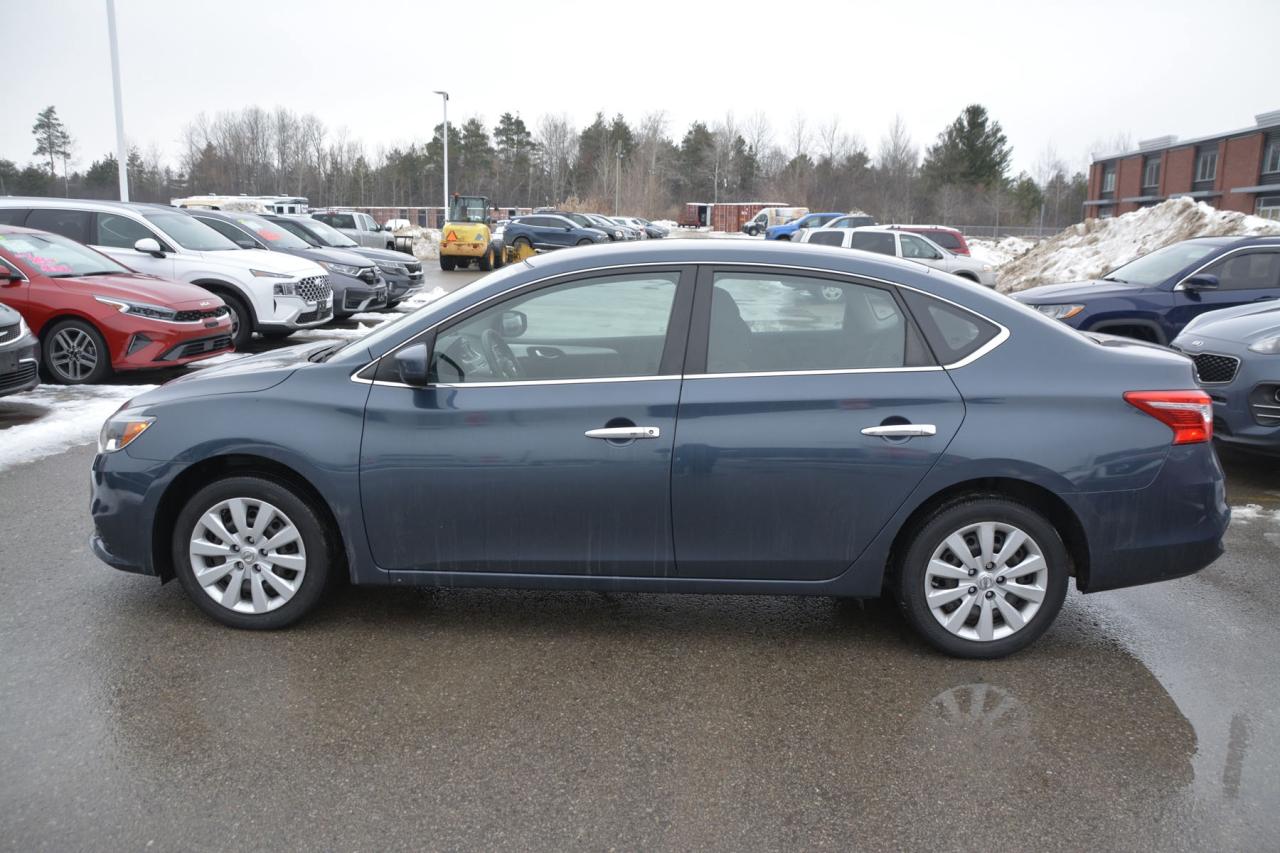 2016 Nissan Sentra SENTRA S/SV/SR/SL Photo