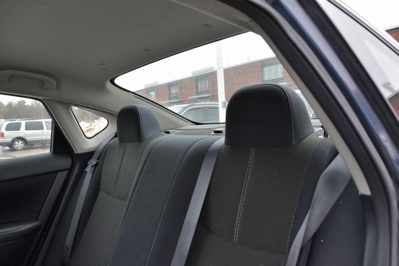 2016 Nissan Sentra Sentra S Photo