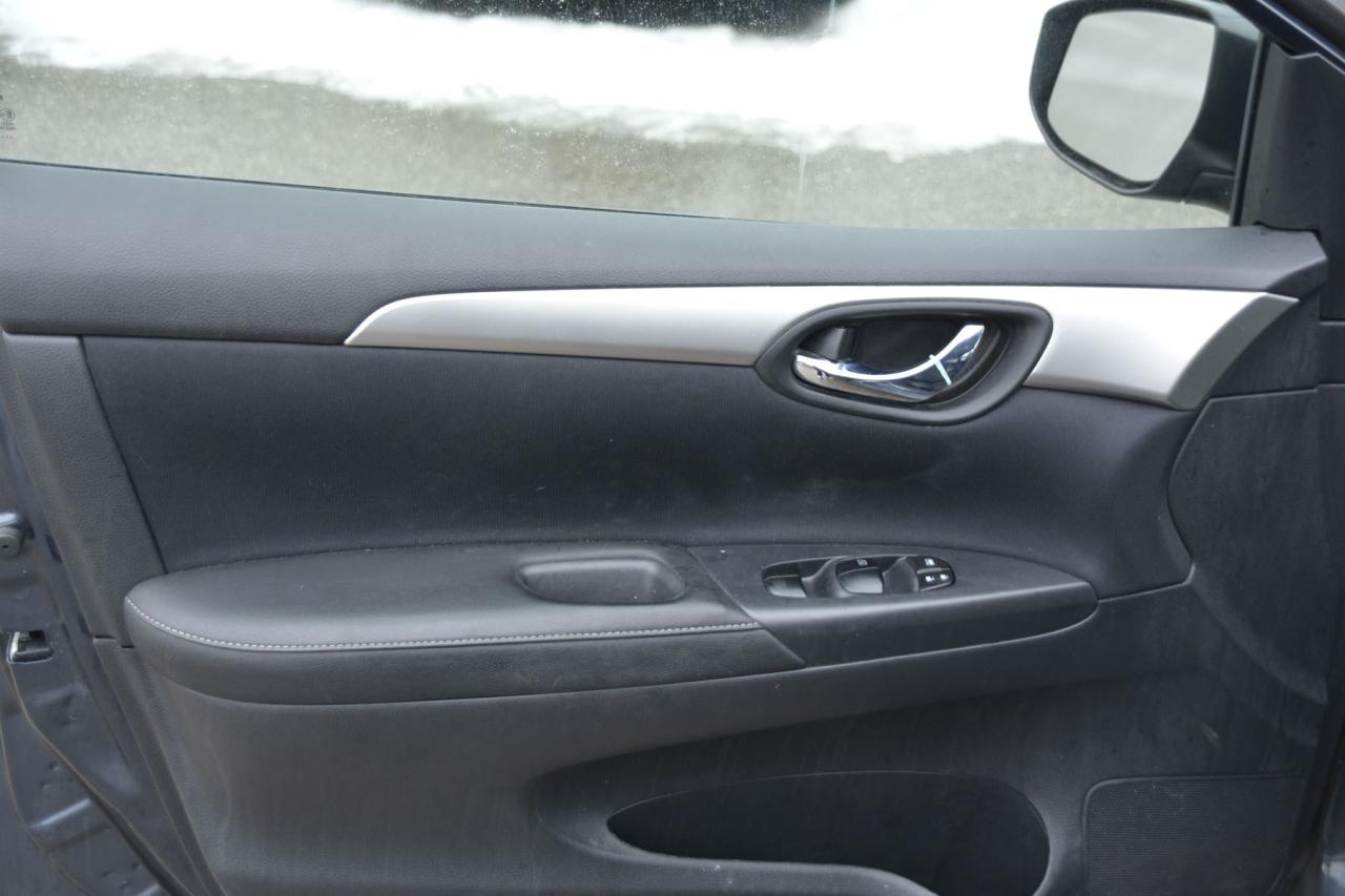 2016 Nissan Sentra SENTRA S/SV/SR/SL Photo