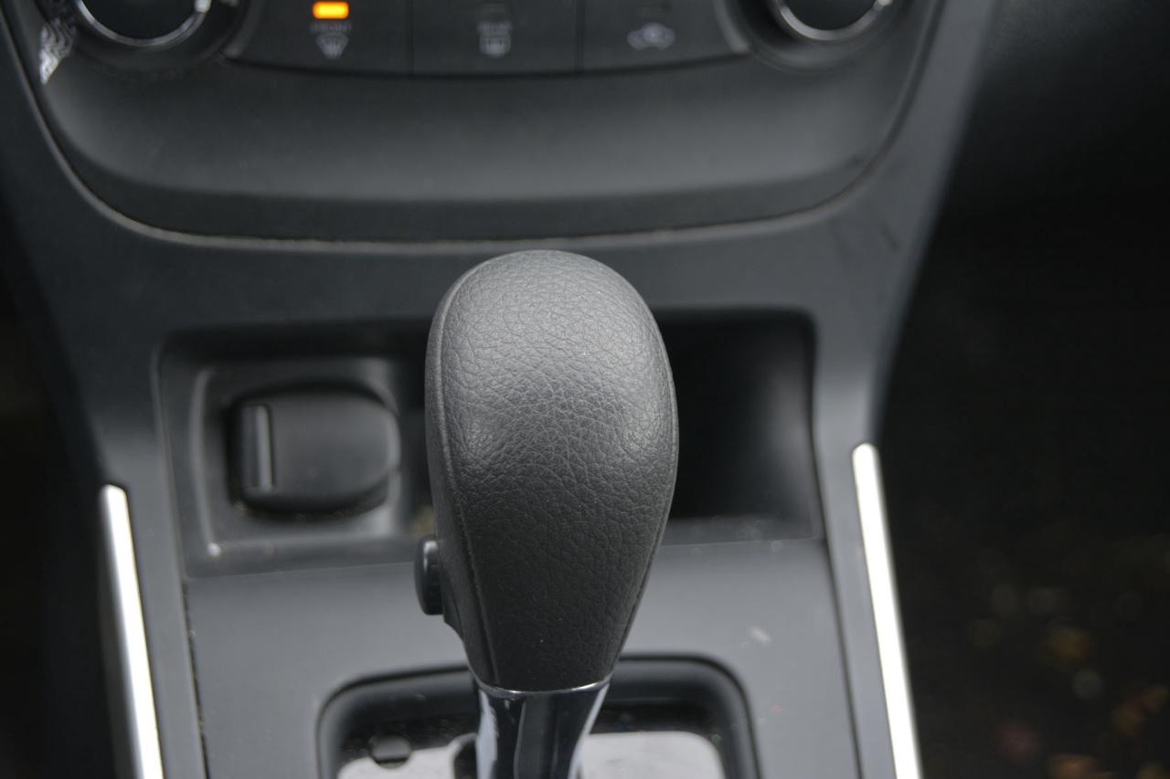 2016 Nissan Sentra Sentra S Photo