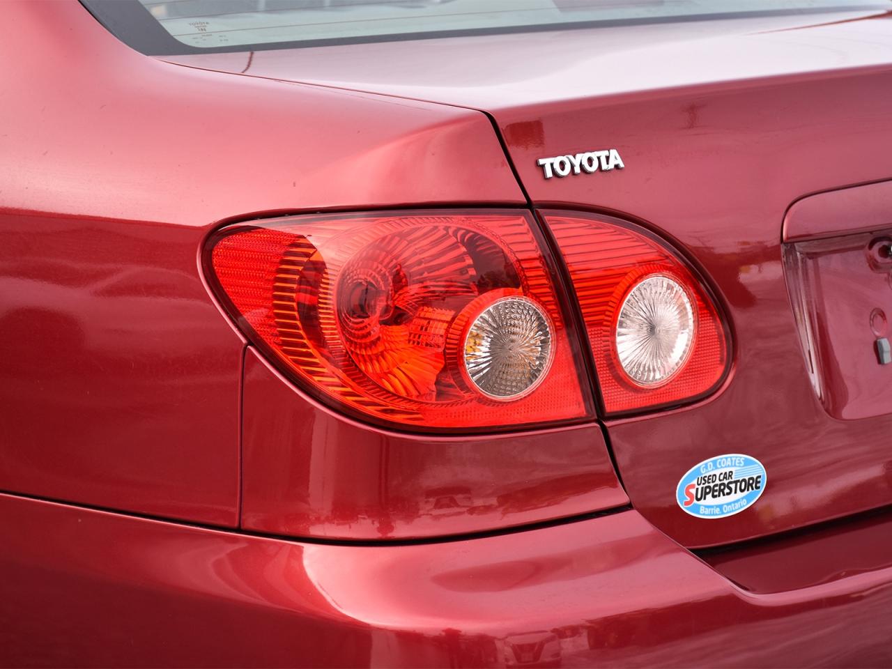 2008 Toyota Corolla CE Manual ~Sunroof ~Alloy Wheels ~Low KM ! Photo