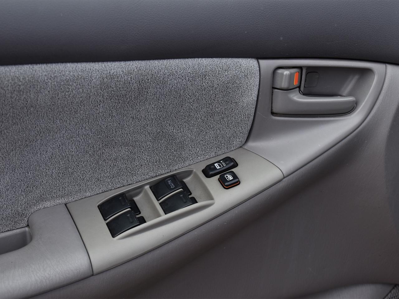 2008 Toyota Corolla CE Manual ~Sunroof ~Alloy Wheels ~Low KM ! Photo