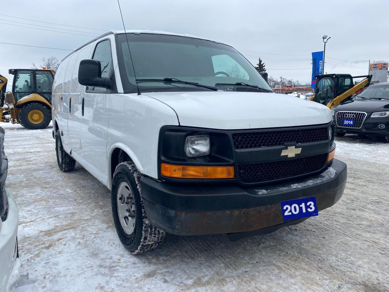 2013 Chevrolet Express 2500 CARGO VAN Photo