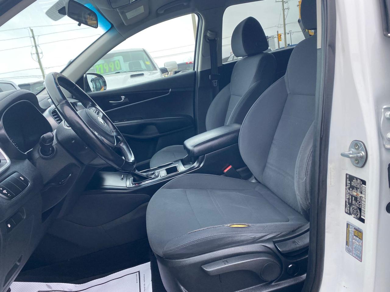 2019 Kia Sorento LX AWD ~Heated Seats ~Bluetooth ~Camera ~Alloys Photo