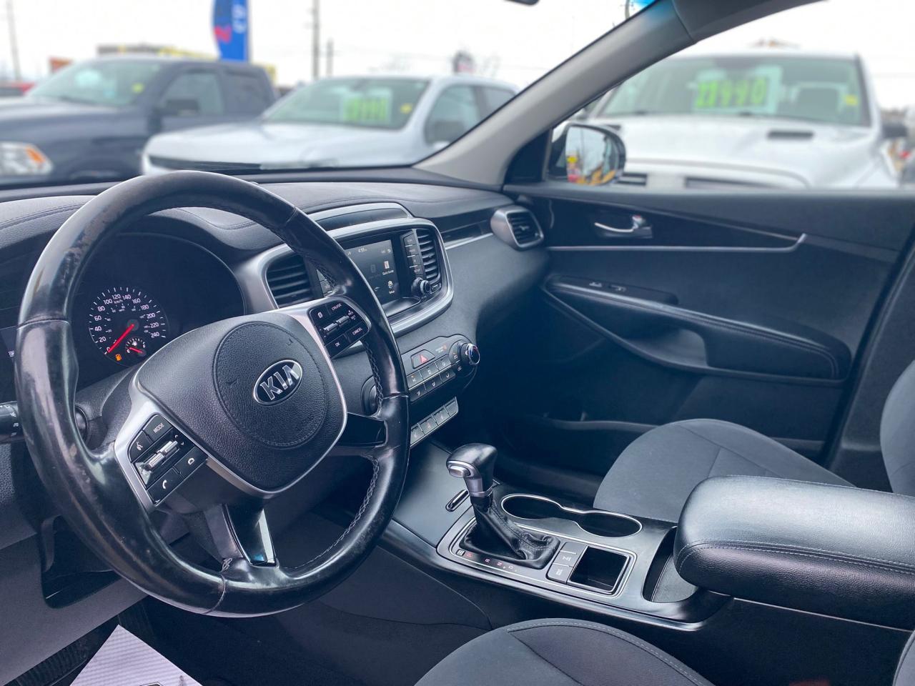 2019 Kia Sorento LX AWD ~Heated Seats ~Bluetooth ~Camera ~Alloys Photo