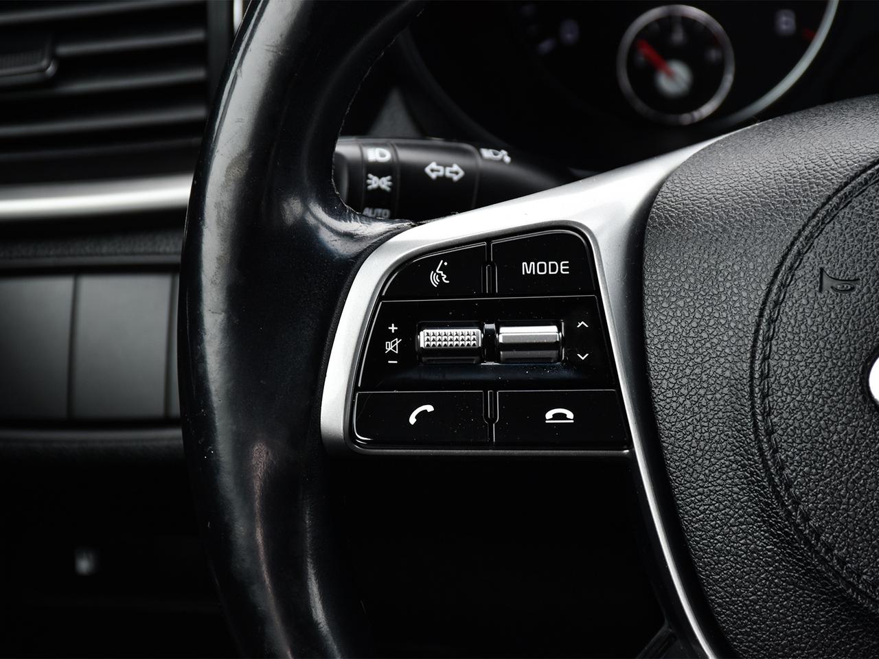 2019 Kia Sorento LX AWD ~Heated Seats ~Bluetooth ~Camera ~Alloys Photo