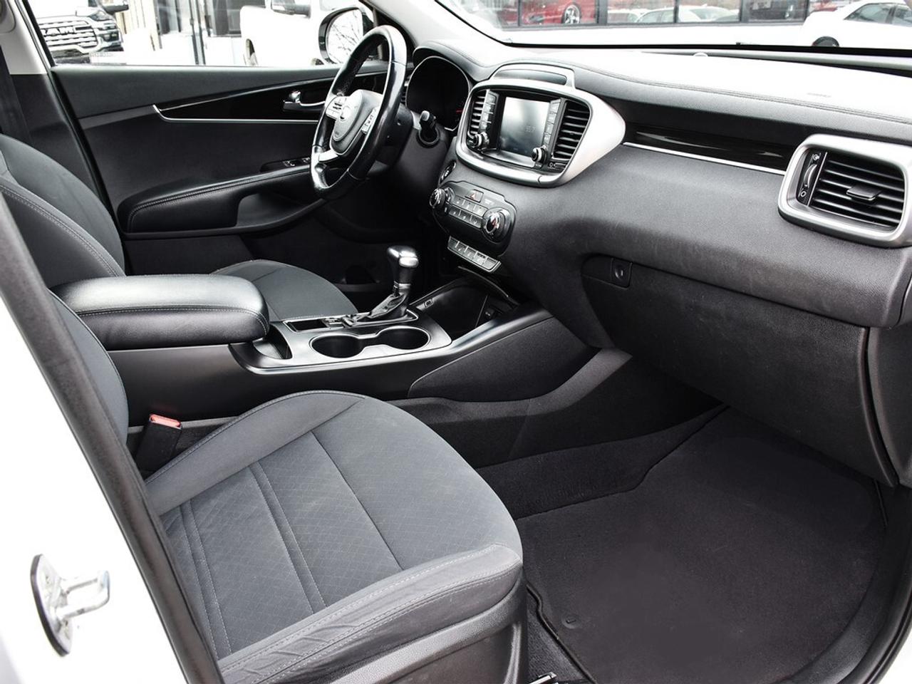 2019 Kia Sorento LX AWD ~Heated Seats ~Bluetooth ~Camera ~Alloys Photo