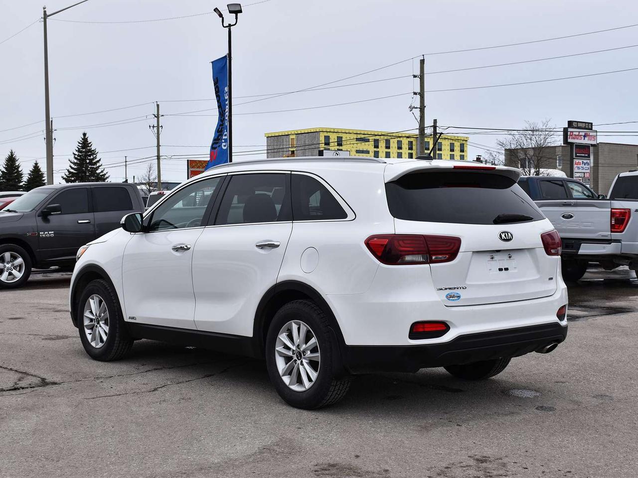 2019 Kia Sorento LX AWD ~Heated Seats ~Bluetooth ~Camera ~Alloys Photo