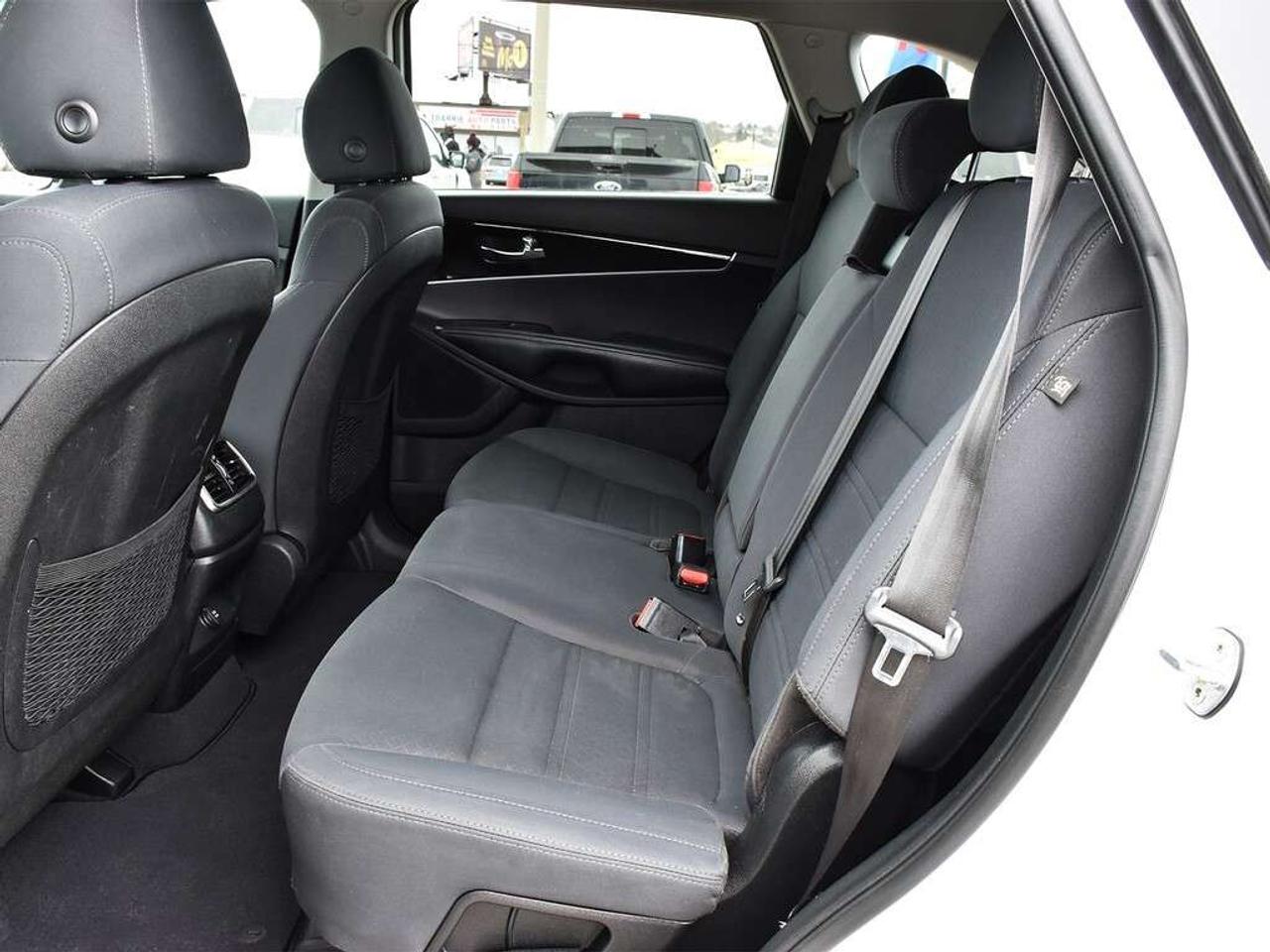 2019 Kia Sorento LX AWD ~Heated Seats ~Bluetooth ~Camera ~Alloys Photo