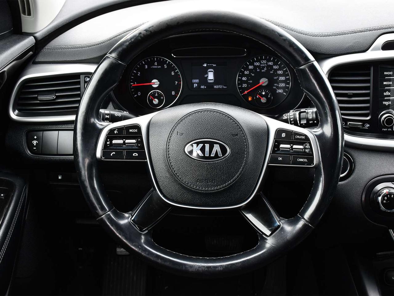 2019 Kia Sorento LX AWD ~Heated Seats ~Bluetooth ~Camera ~Alloys Photo