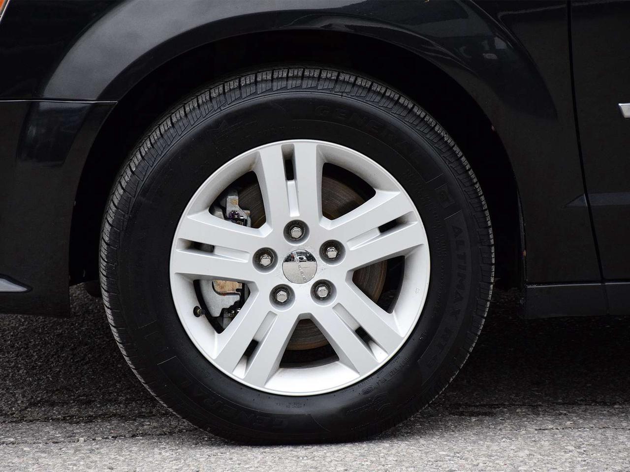 2014 Dodge Grand Caravan Crew ~Heated Seats ~Stow N'Go ~Camera ~Alloys Photo