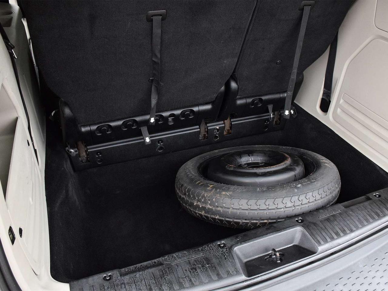 2014 Dodge Grand Caravan Crew ~Heated Seats ~Stow N'Go ~Camera ~Alloys Photo