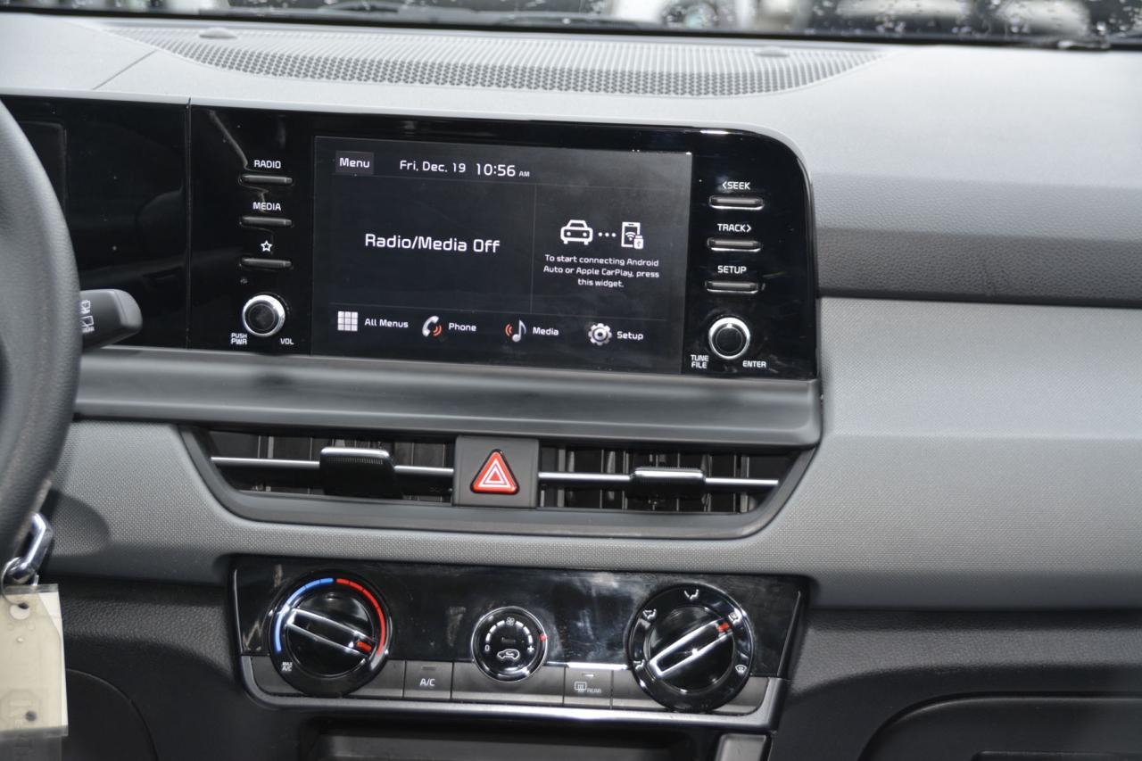 2024 Kia Seltos SELTOS LX Photo