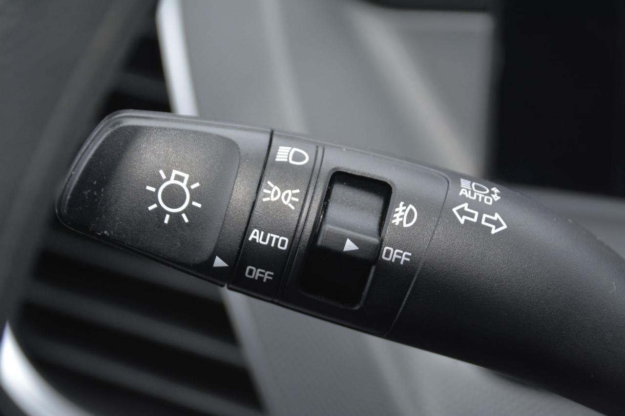 2024 Kia Seltos SELTOS LX Photo