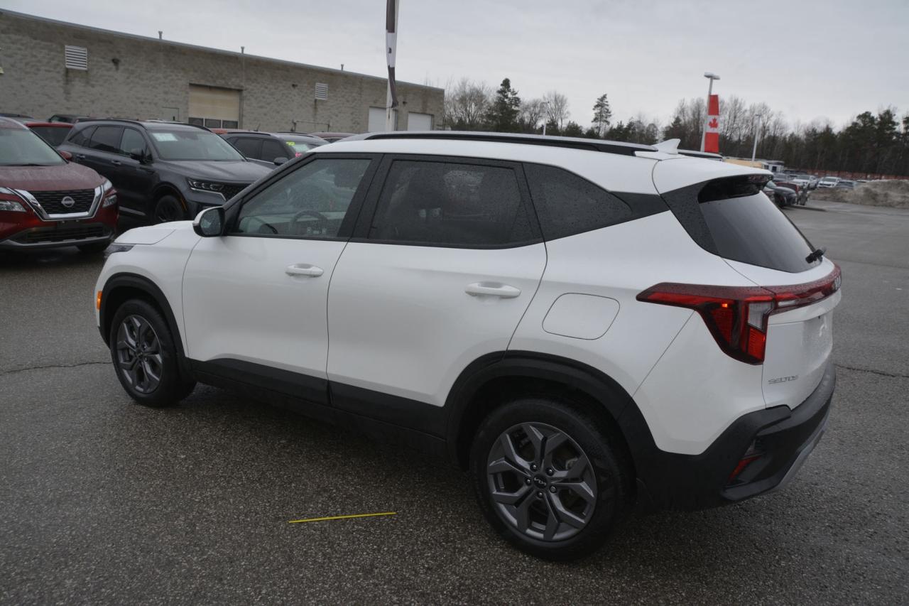 2024 Kia Seltos SELTOS LX Photo2