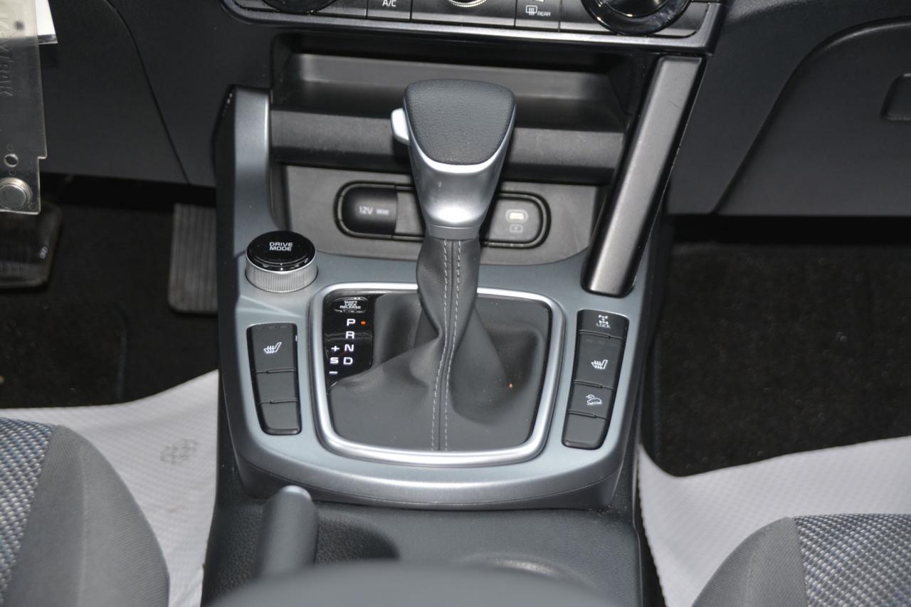 2024 Kia Seltos SELTOS LX Photo