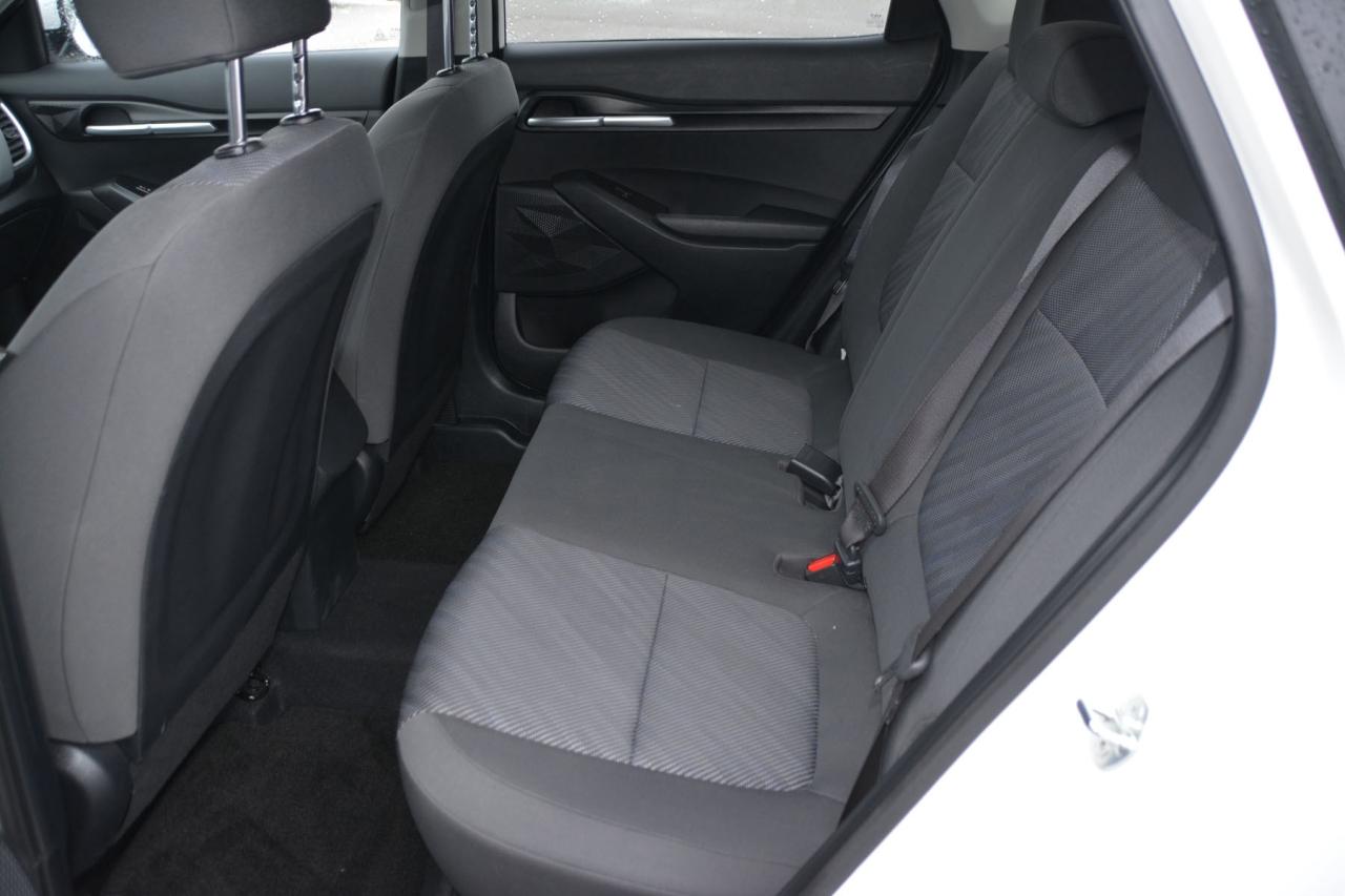 2024 Kia Seltos SELTOS LX Photo