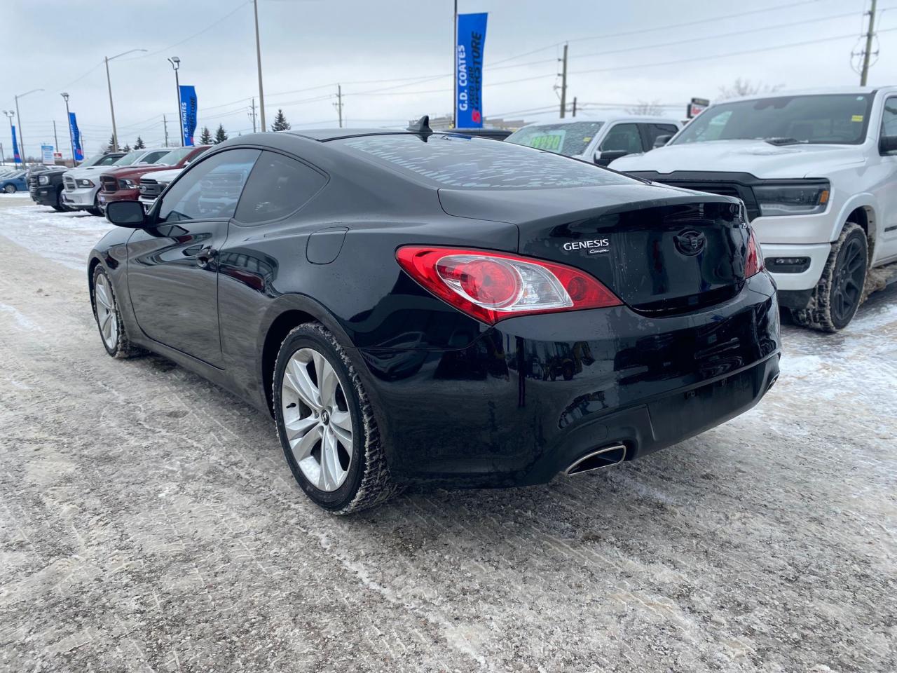 2010 Hyundai Genesis Coupe 2.0T ~Power Windows + Locks ~Alloys ~A/C ~LOW KM! Photo