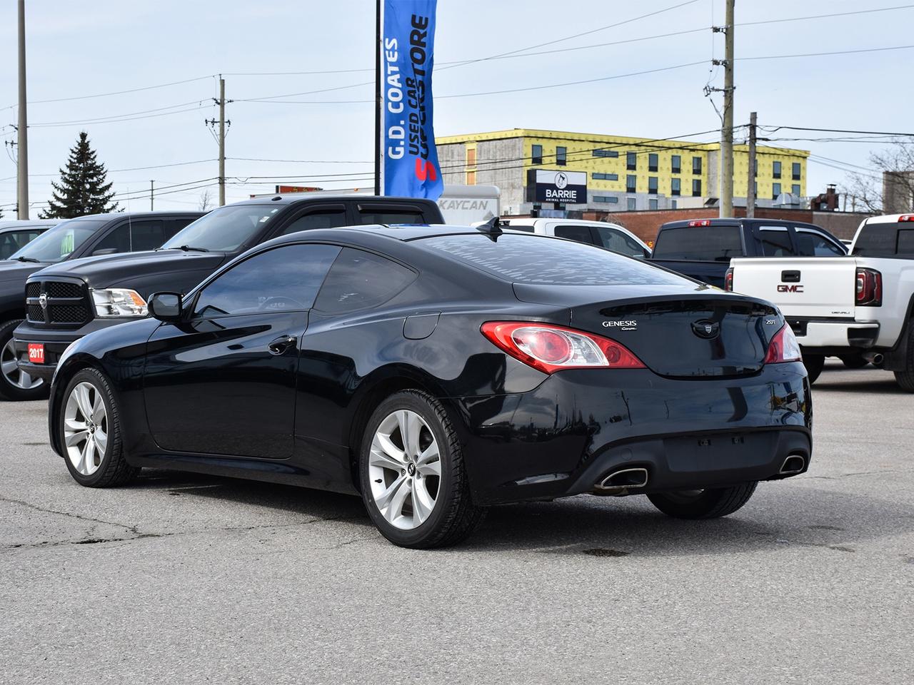 2010 Hyundai Genesis Coupe 2.0T ~Power Windows + Locks ~Alloys ~A/C ~LOW KM! Photo3
